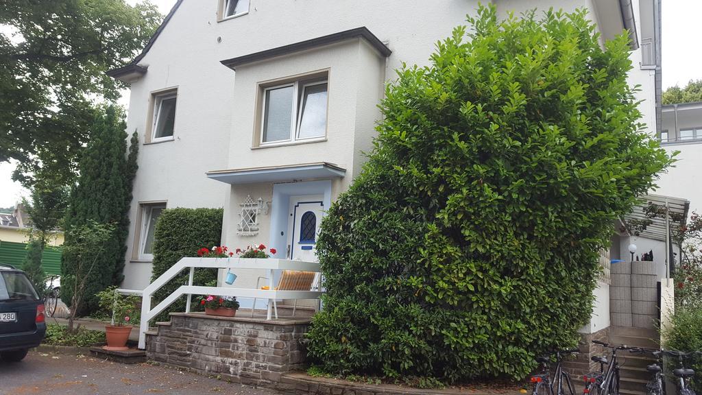 A&S Ferienwohnungen Roonstrasse Bonn Exterior photo